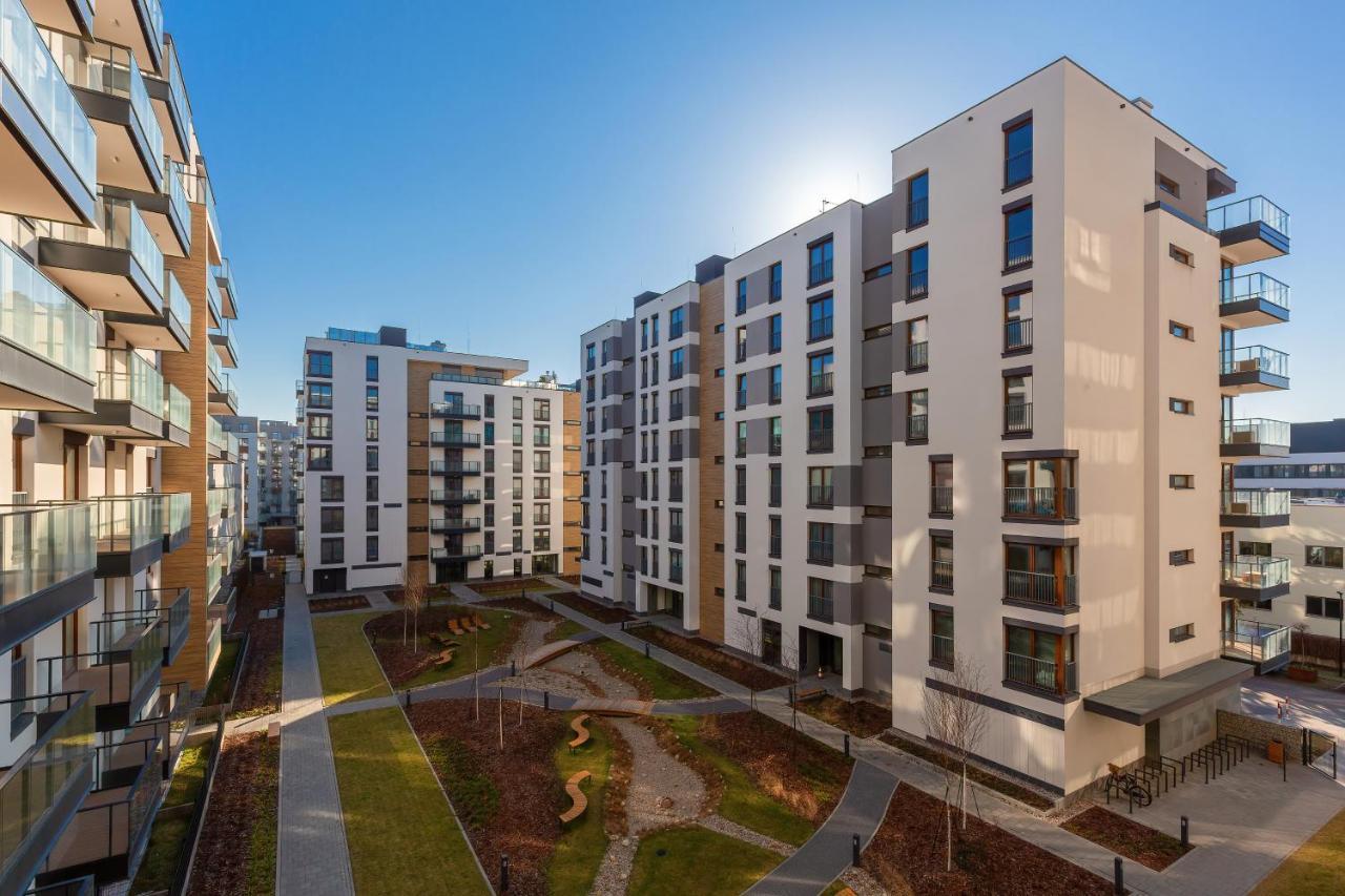 Moduo Gardens Apartment By Renters Prestige Варшава Экстерьер фото