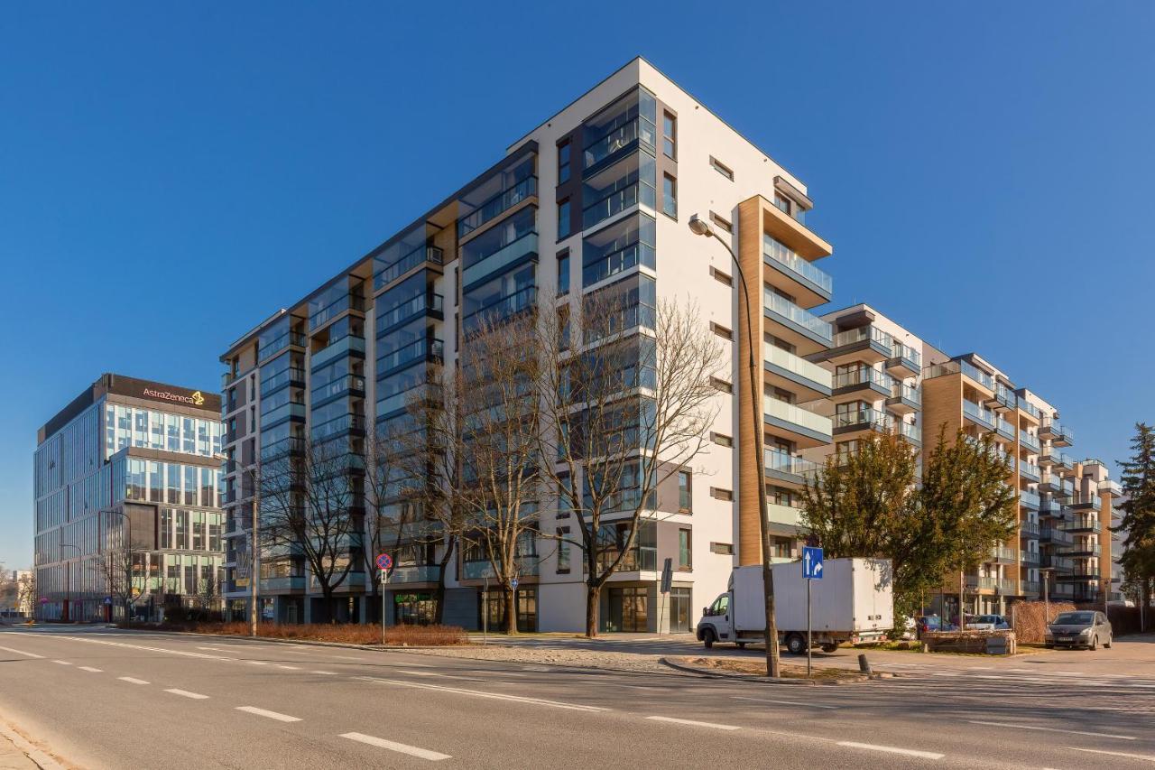 Moduo Gardens Apartment By Renters Prestige Варшава Экстерьер фото
